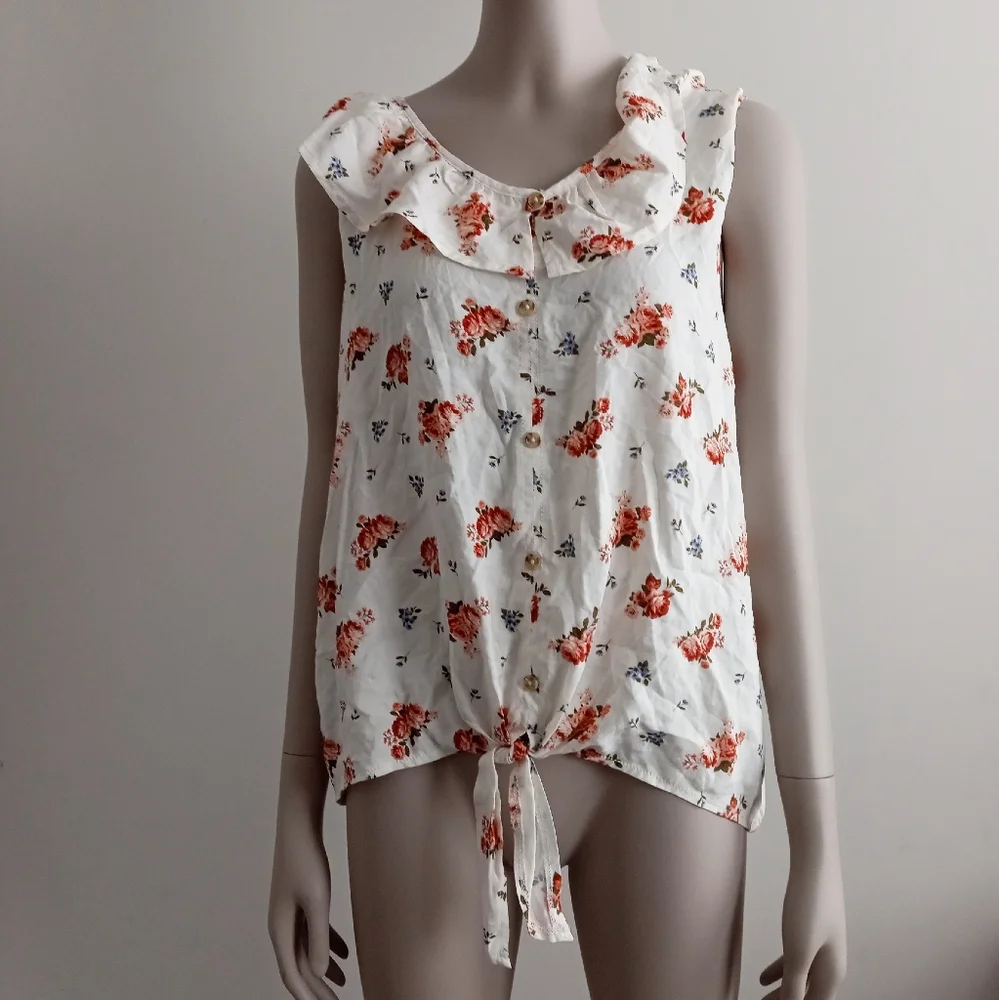 New floral print front tie blouse - Picture 1 of 6